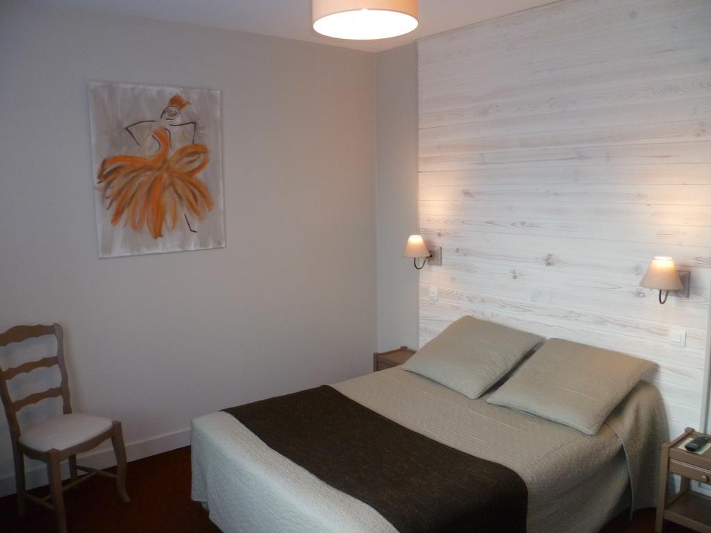 Hôtel La Résidence Villeneuve-sur-Lot Quarto foto